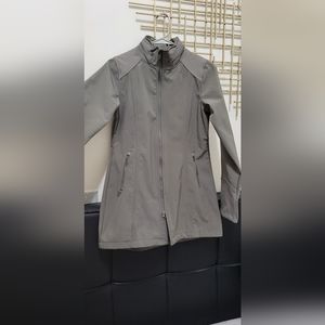 Mondetta jacket small